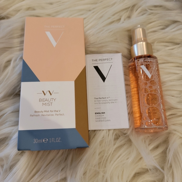 The Perfect V - VV Beauty Mist - Picture 9 of 10